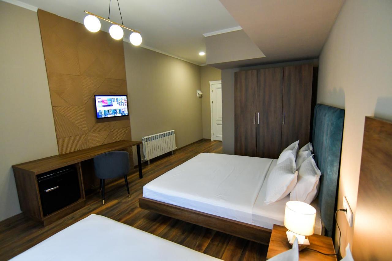 Gelati Residence Koetaisi Buitenkant foto
