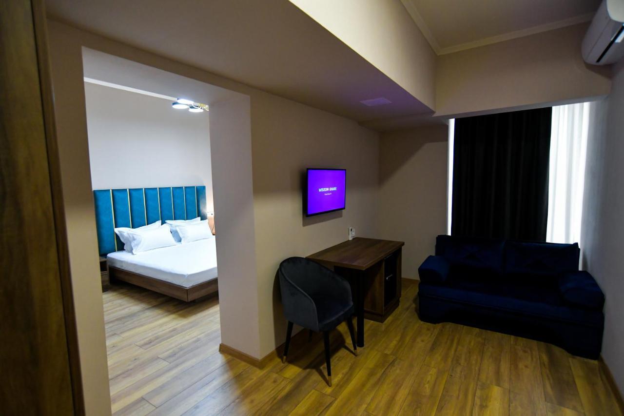 Gelati Residence Koetaisi Buitenkant foto