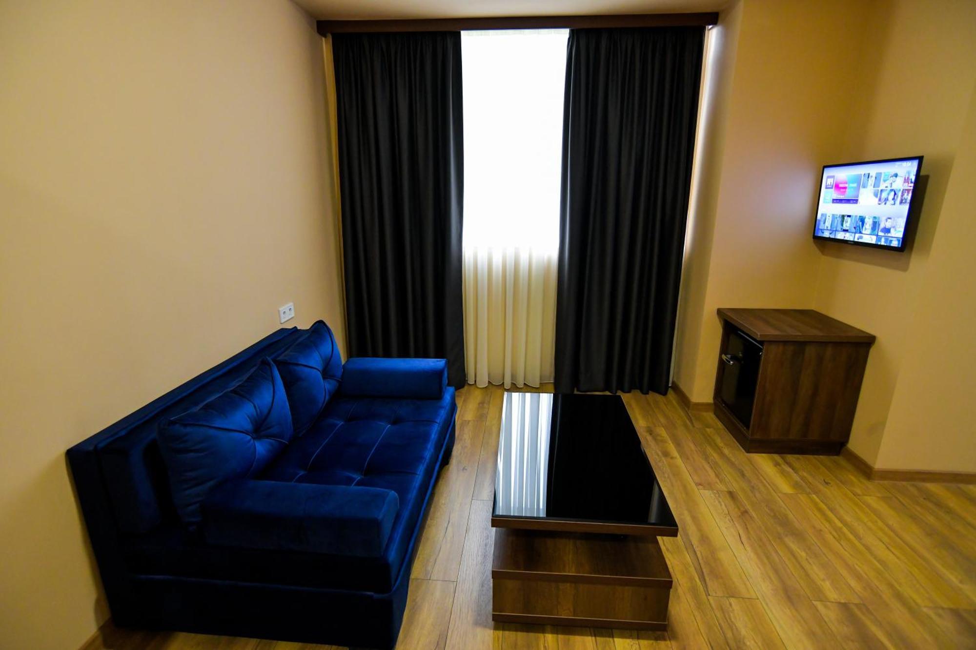 Gelati Residence Koetaisi Buitenkant foto