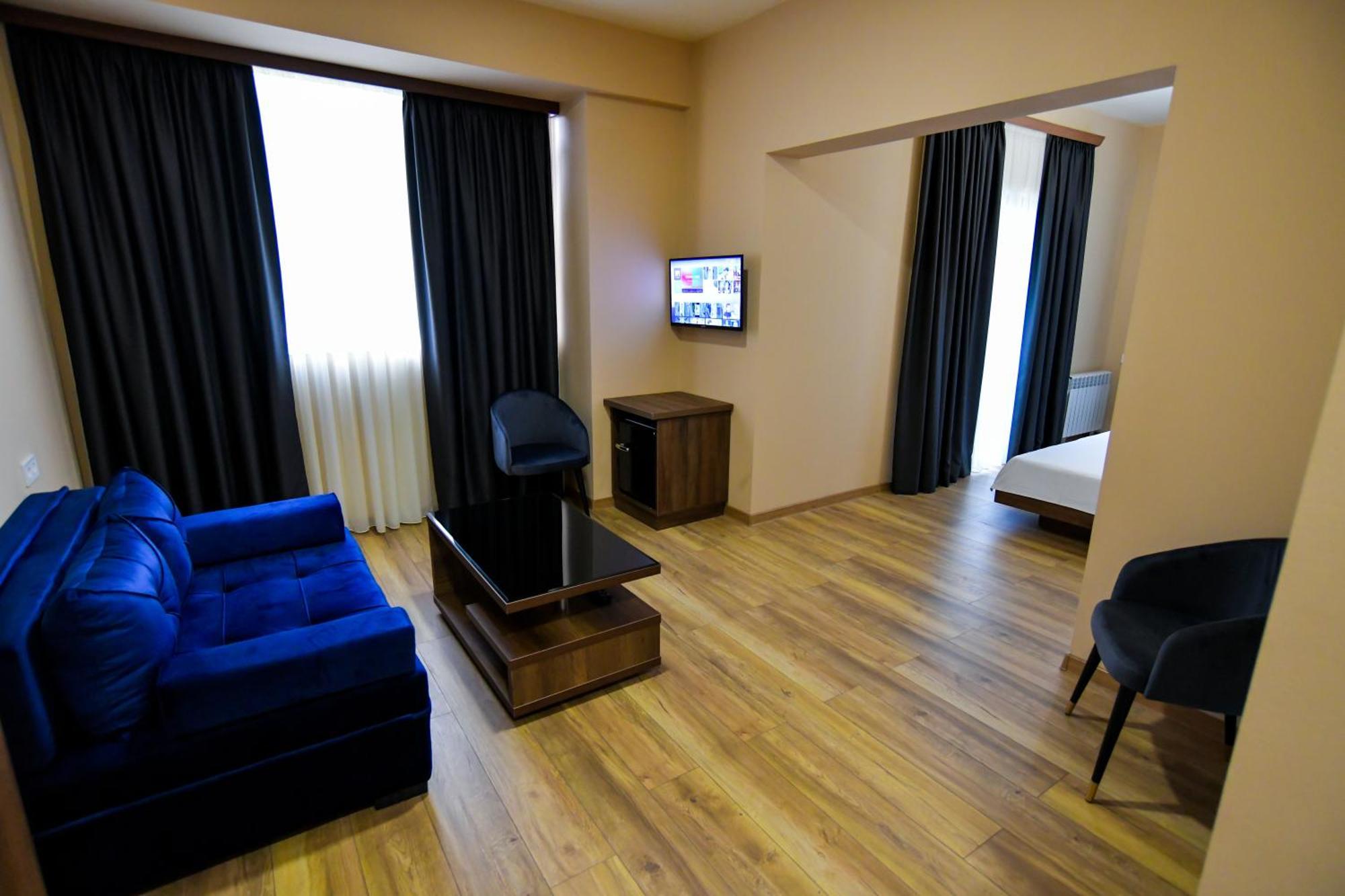Gelati Residence Koetaisi Buitenkant foto